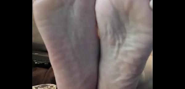  Wrinkled soles of my wife preview.